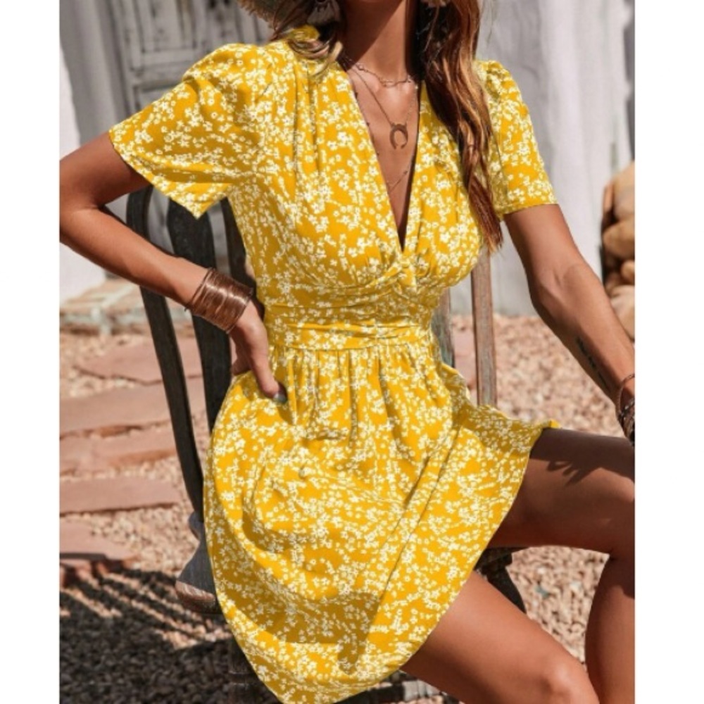 Boho floral print puff sleeve dress - Picture 4 of 16